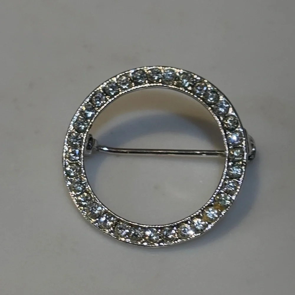 Vintage Open Circle Rhinestone Brooch Silver Tone Mid Century Minimalist